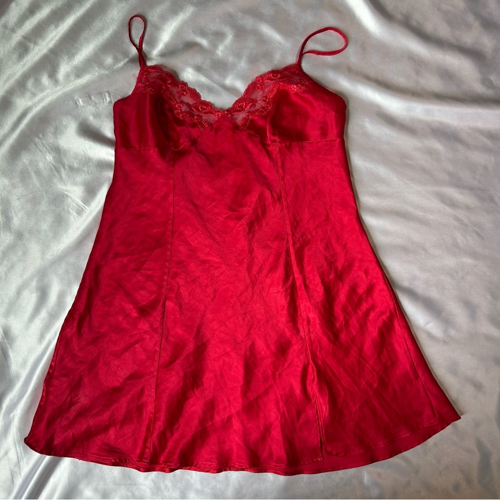 Vintage Y2K Victoria's Secret Slip